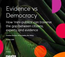 Couverture du Rapport Evidence vs Democracy